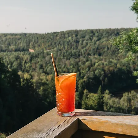 Kakitis & Hotel Sigulda
