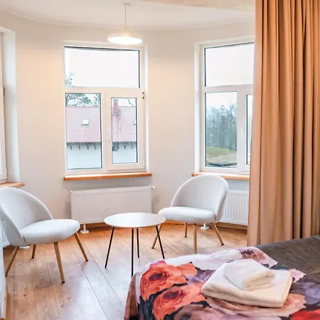 Hotel Kakitis & 3*